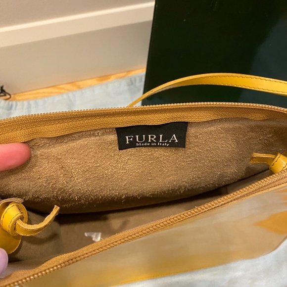 Furla Italian purses - Picture 4 of 5